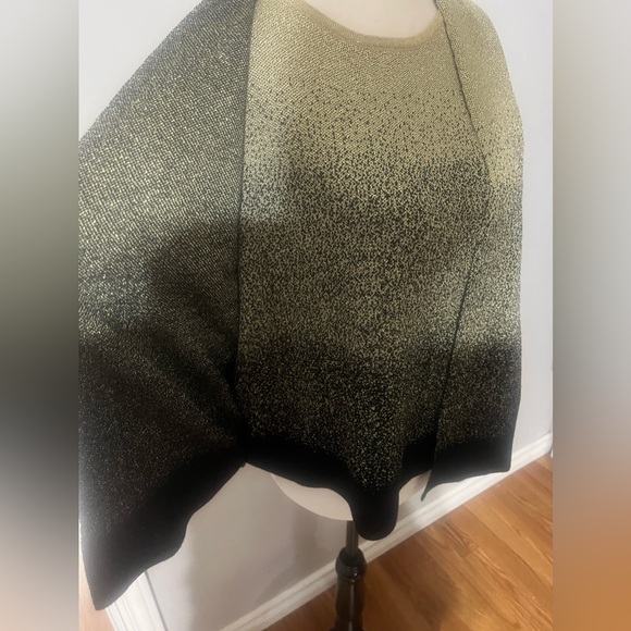 Alfred Dunner Gold/Black Sweater Set in One Piece and Lots of Sparkels!! - Picture 2 of 11